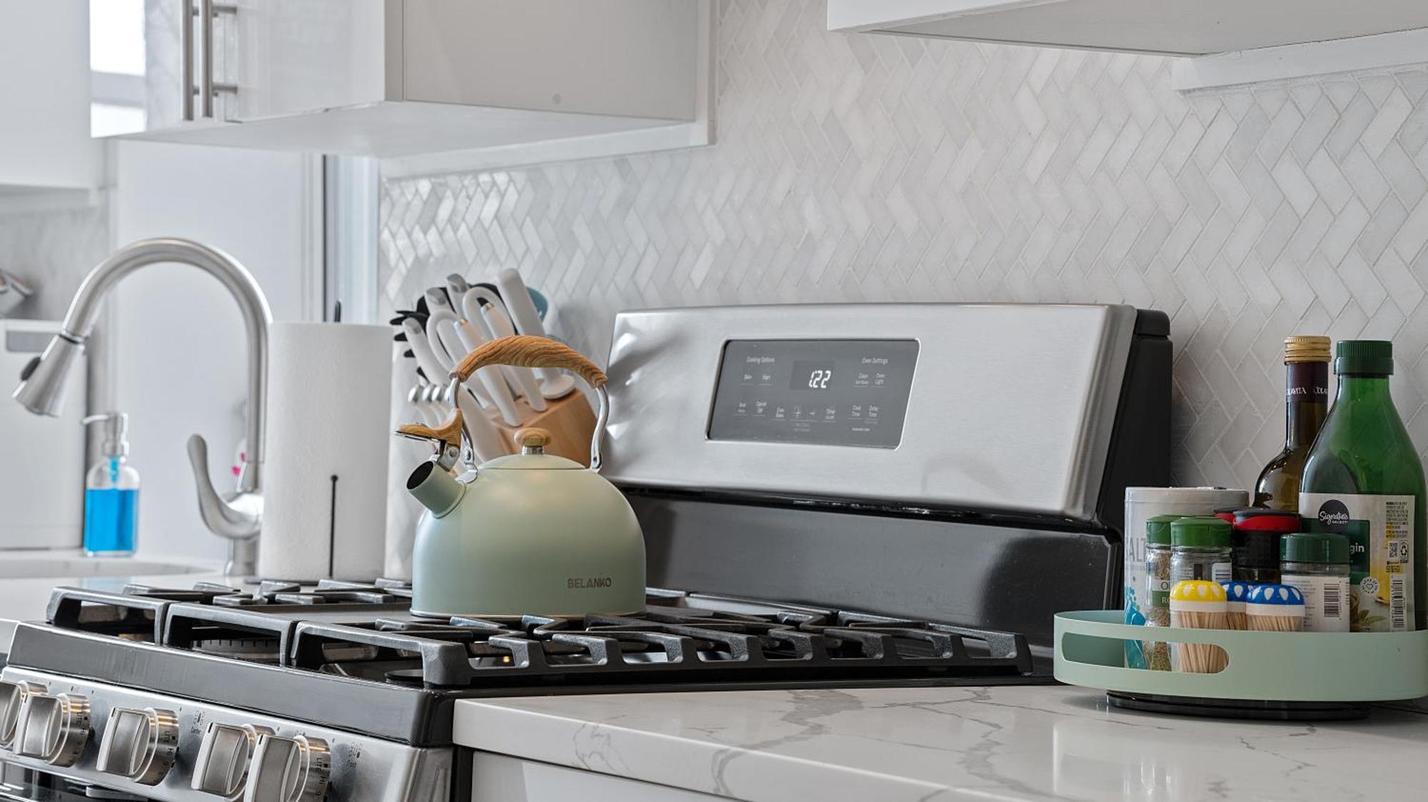 Chic Penthouse 15 Minutes From Nyc - Bus Stop At Doorstep هوبوكين المظهر الخارجي الصورة